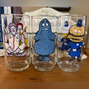 VINTAGE 1970'S McDONALDS CHARACTER COLLECTOR SERIES GLASSES - SET OF 3